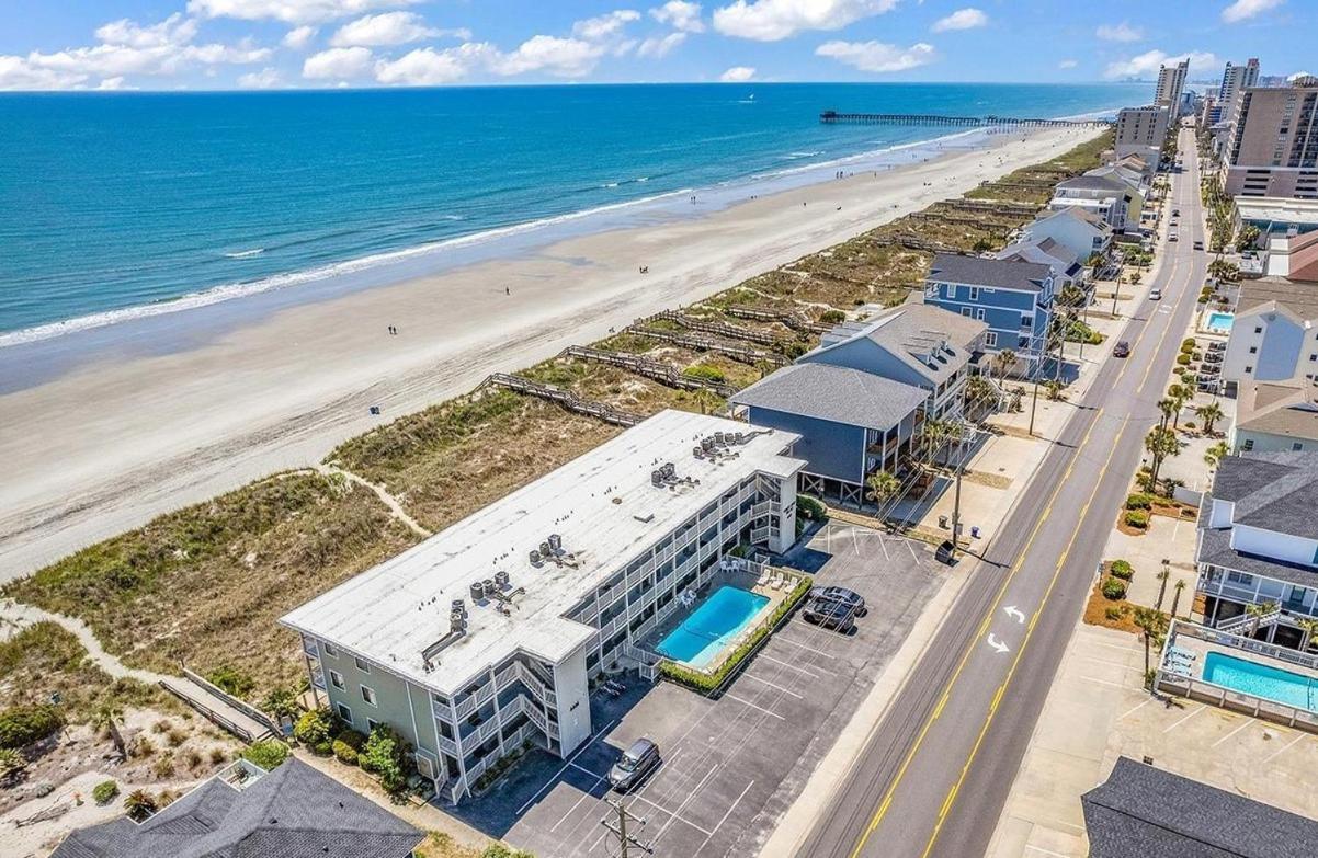 Beautiful Beachfront-Oceanfront First Floor 2Br 2Ba Condo In Cherry Grove, North Myrtle Beach! Renovated With A Fully Equipped Kitchen, 3 Separate Beds, Pool, Private Patio & Steps To The Sand! エクステリア 写真